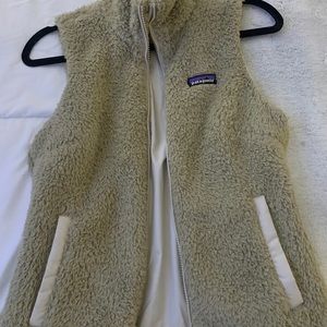 Patagonia teddy cozy vest